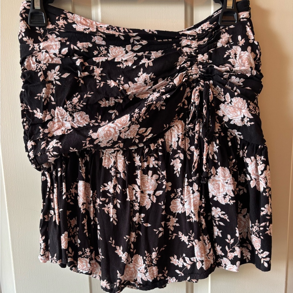 Floral Black and Pink Ruched Skirt